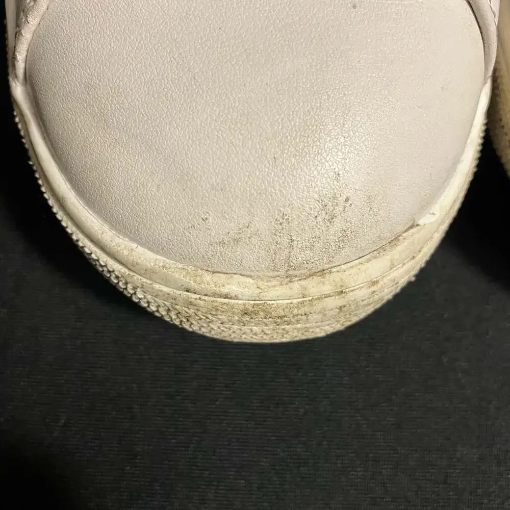 Michael Kors Girls White and Gold Logo Detail Sneakers kids size 13